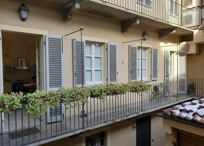 Gallina Apartamento Bra